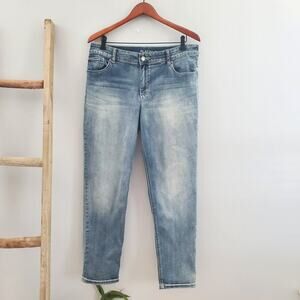 Chico's Platinum Denim Light Wash Blue Straight Jeans Size 12